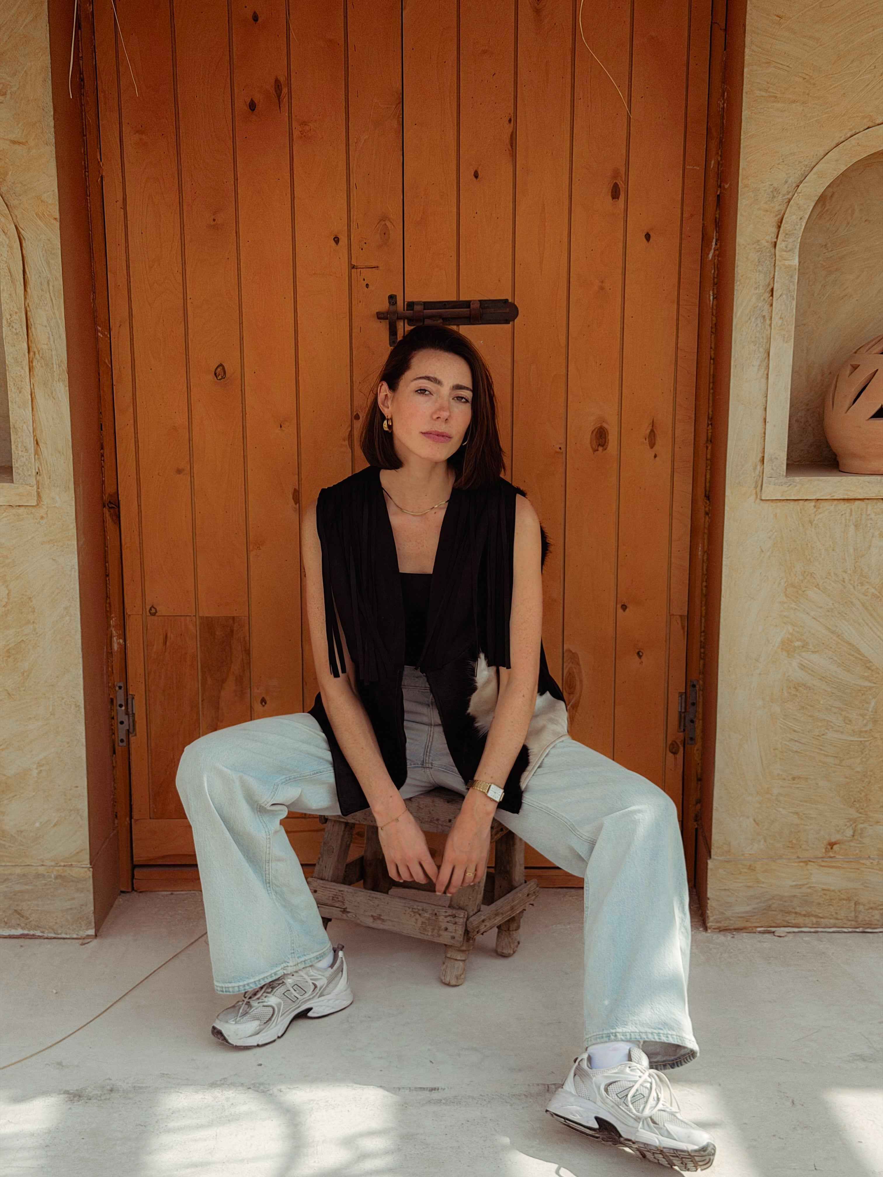 Velura Vest – Natural Cow Leather ( PATTERN 4 )