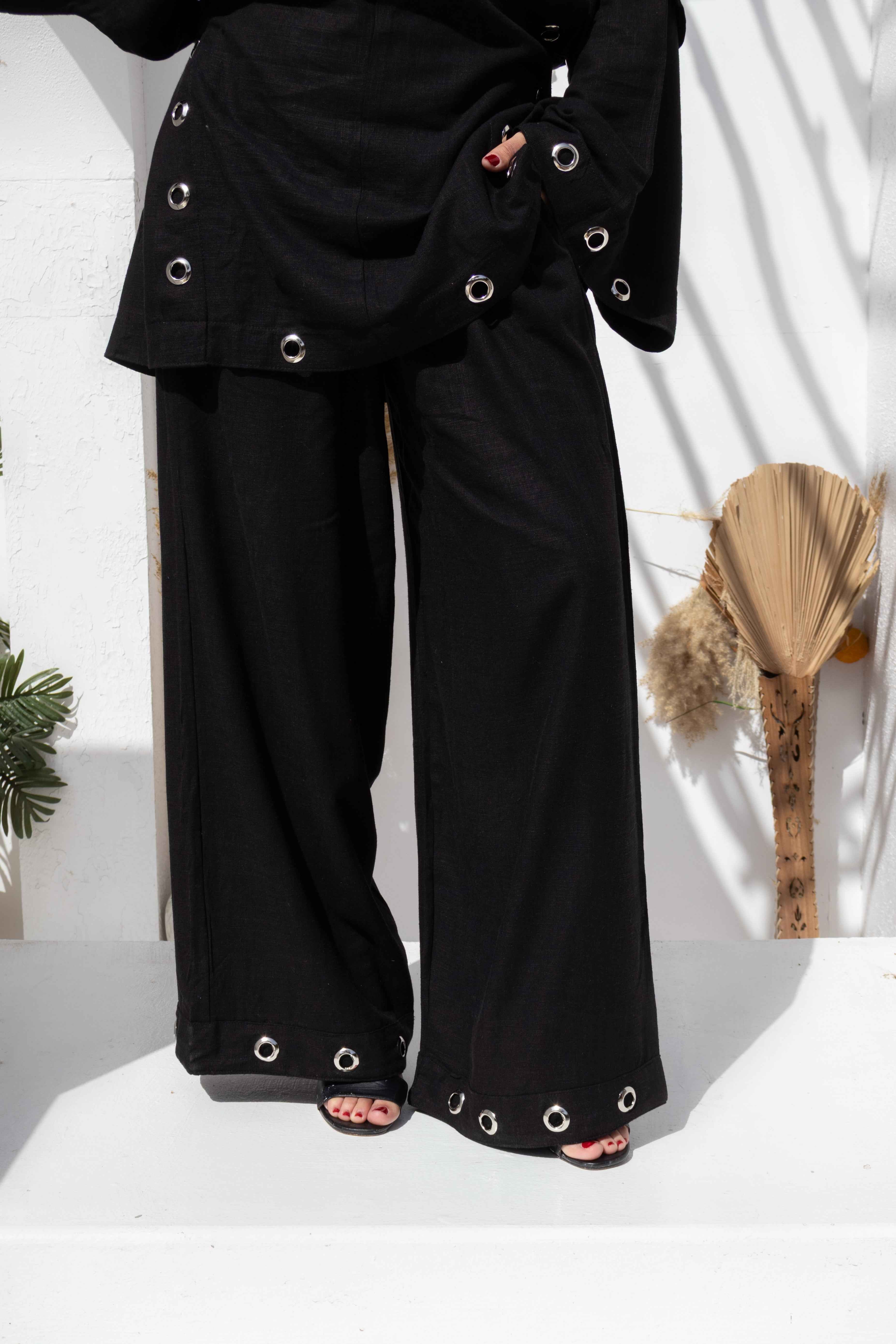 Black Qammar Set - BerriessDesigns