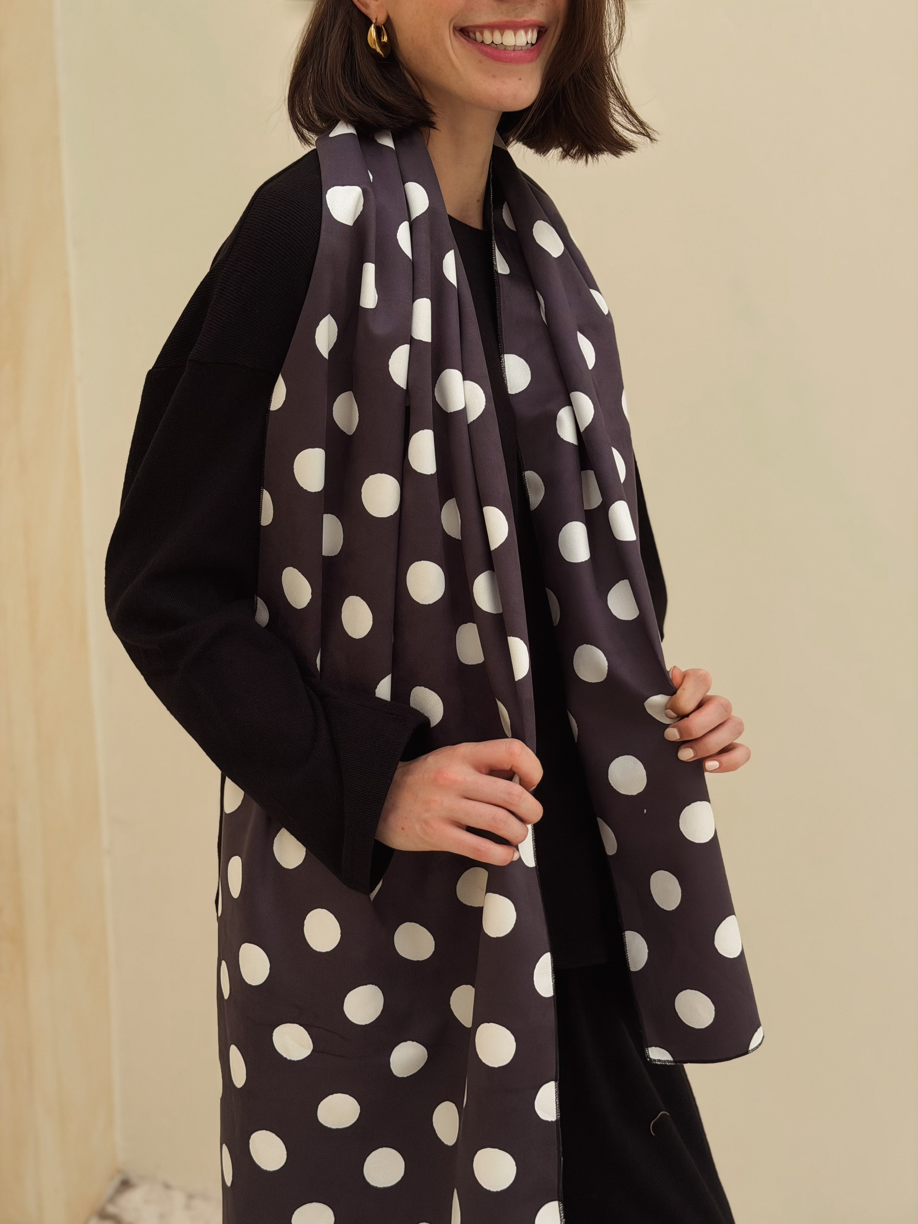 Dots Scarf - BerriessDesigns