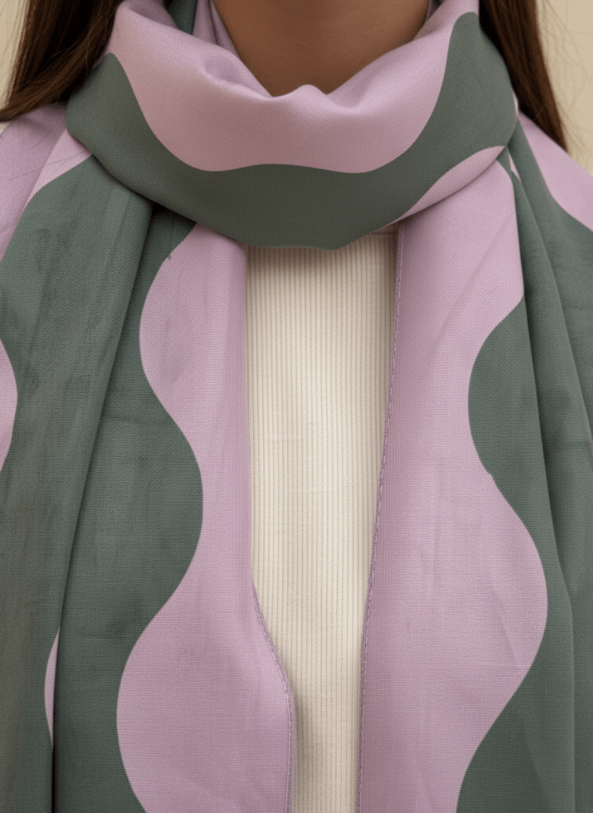 Wavy Stripe Scarf - BerriessDesigns